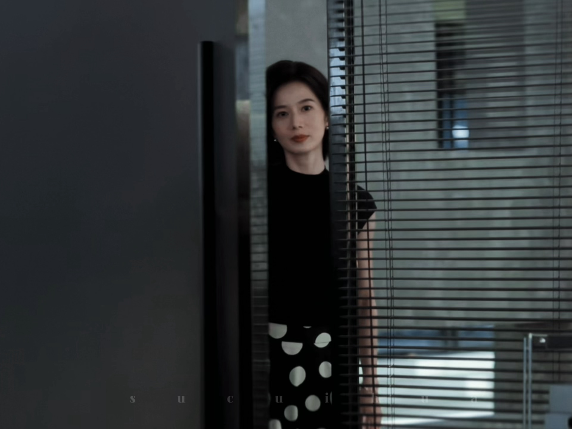 姐姐你好香啊[女孩儿] ​​​