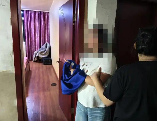 “还能信任谁？”浙江台州，女子在外种瓜，长年不在家，把钥匙交给隔壁好姐妹。回家发