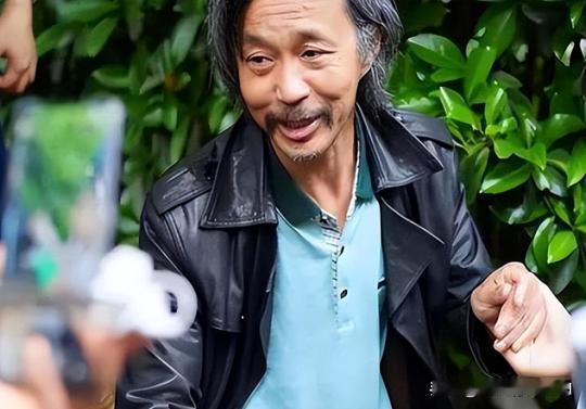 “流浪大师”沈巍,为何会流浪? 沈巍的流浪并非因为穷或精神失常，他并非无家可归，