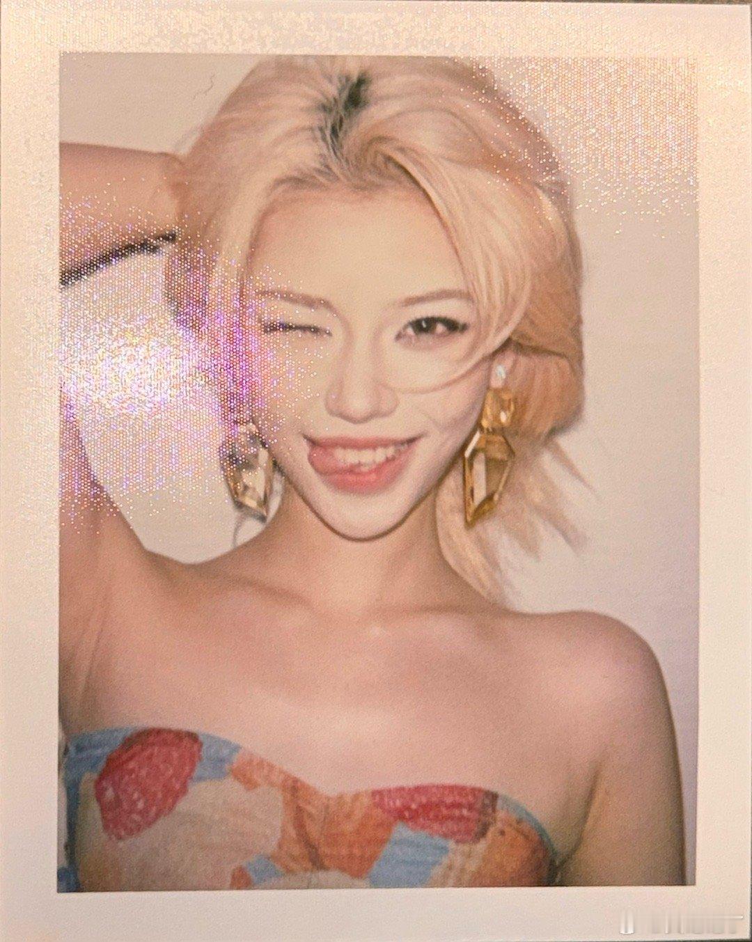 多一张都舍不得 ​​​