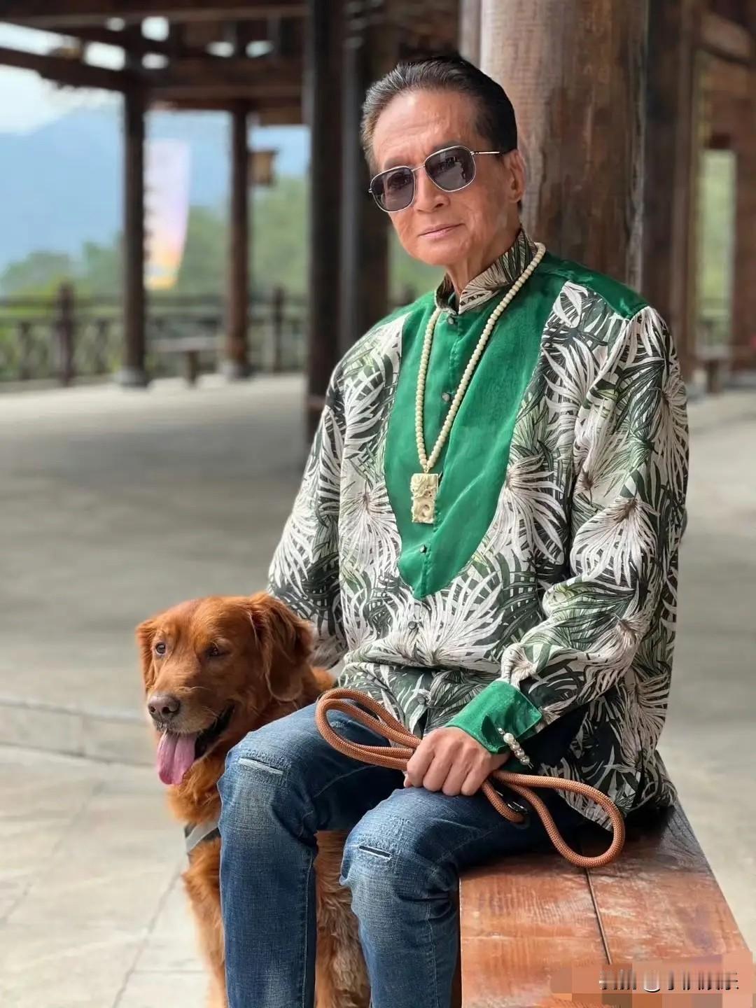 方刚这一辈子不亏了，

方刚老师虽然一辈子都在演反派，而且一辈子无婚姻、无儿无女
