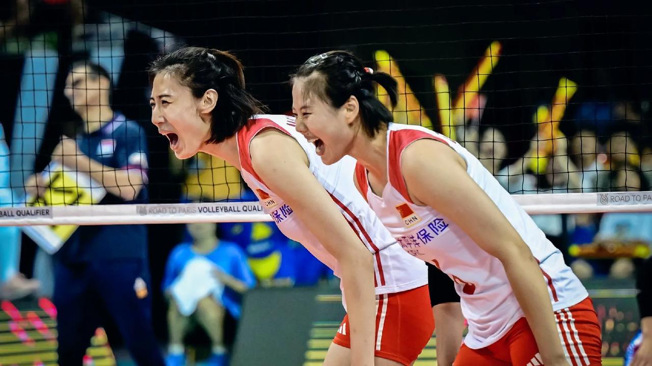 中国、日本，奥资赛的两个东道主都无缘直通巴黎！
中国女排：4胜3负，小组第四
日