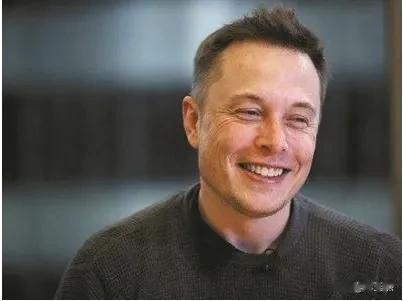 马斯克的四大惊喜：
1、特拉斯刚来中国的时候，下面的总监问他，工人工资定多少？马