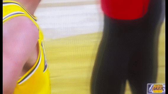 猛龙锋线群，给里皇这一通挠啊🥲八村垒绝杀猛龙