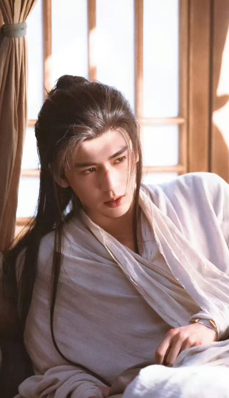 张凌赫逐玉有效剧播张凌赫统一男女审美张凌赫统一男女审美，张凌赫逐玉有效剧播，咱就