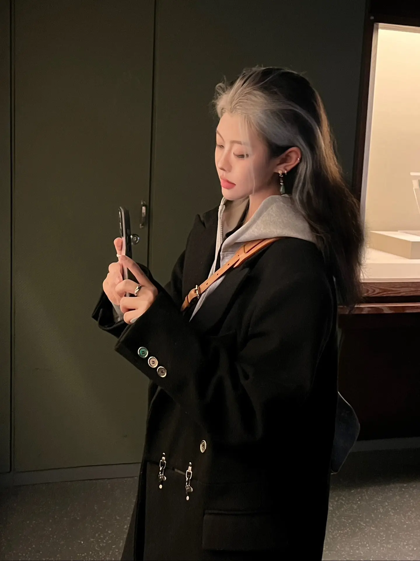 想坐船 去一个看不见陆地的地方…