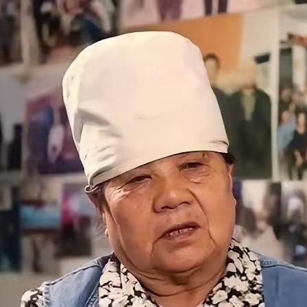 1983年，韩雅琴的早餐店，来了4名刑满释放的寸头少年，出于心善，韩雅琴给他们盛