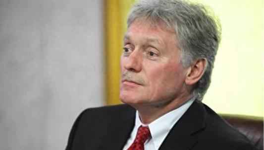 就是要直接戳破这层窗户纸！俄罗斯总统新闻秘书佩斯科夫最近在采访时，干脆利落地点出