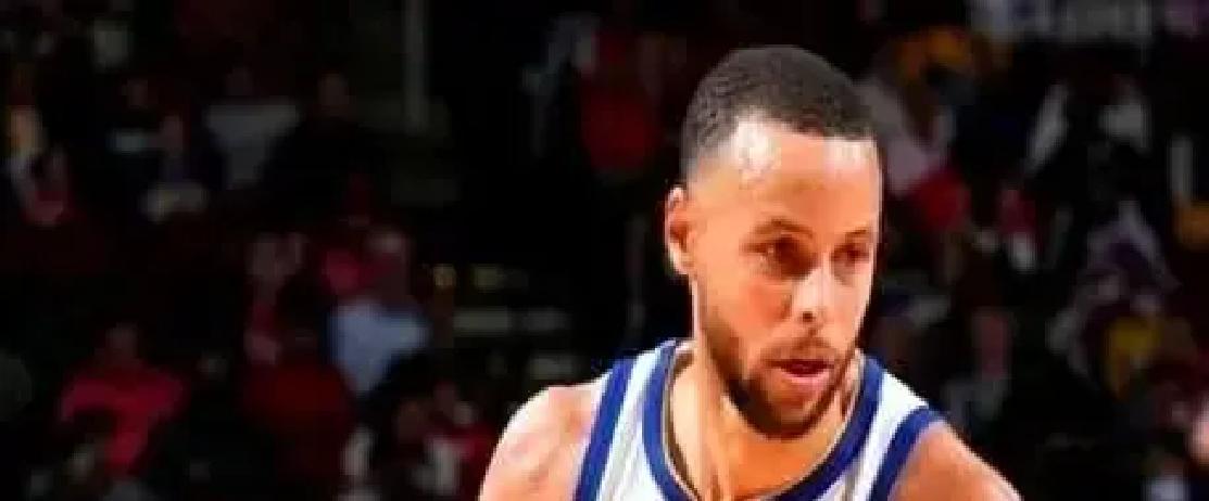 别再信什么37岁定律了。库里刚用联盟第一的“投篮创造价值”，把它撕了。
 
你看