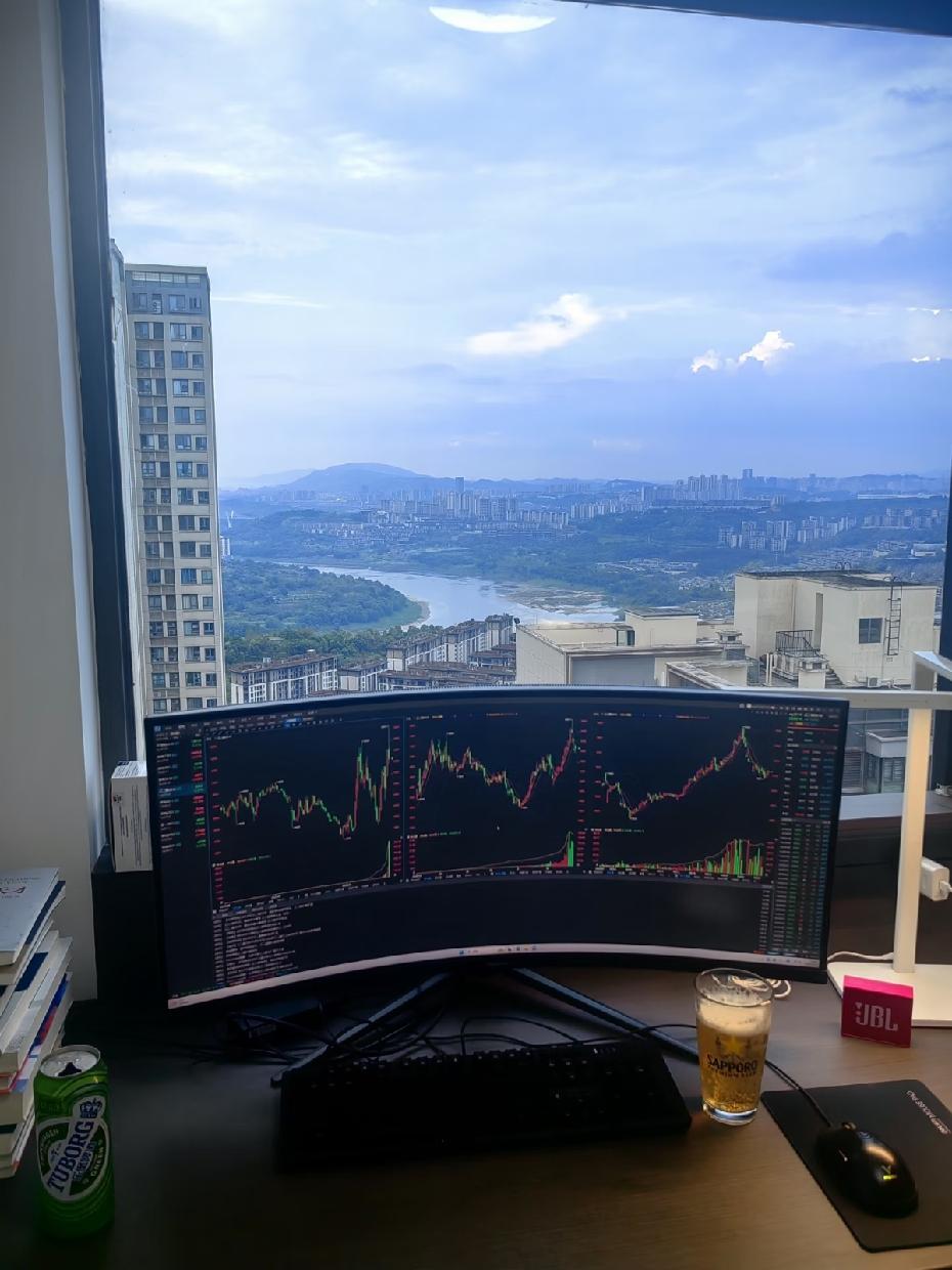 炒股多年，我终于看透一个最扎心、也最真实的交易真相：
 
大多数散户亏钱，从来不