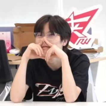 因为我是小猪啊ᗜ֊ᗜ 