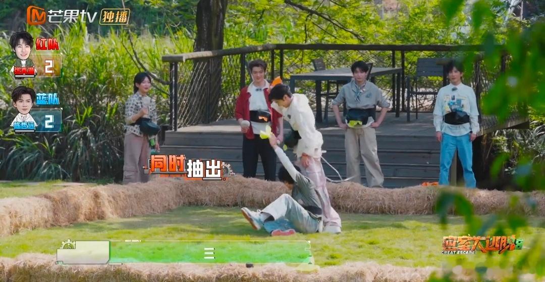 密室大逃脱 我的评分：陈哲远转个身就赢了密室大逃脱 密室大逃脱又一名场面诞生，陈