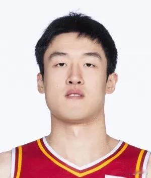 潘江今天给足了韩霈瑜信任，韩霈瑜也没有辜负潘江的信任，第四节的关键中投跟关键补篮