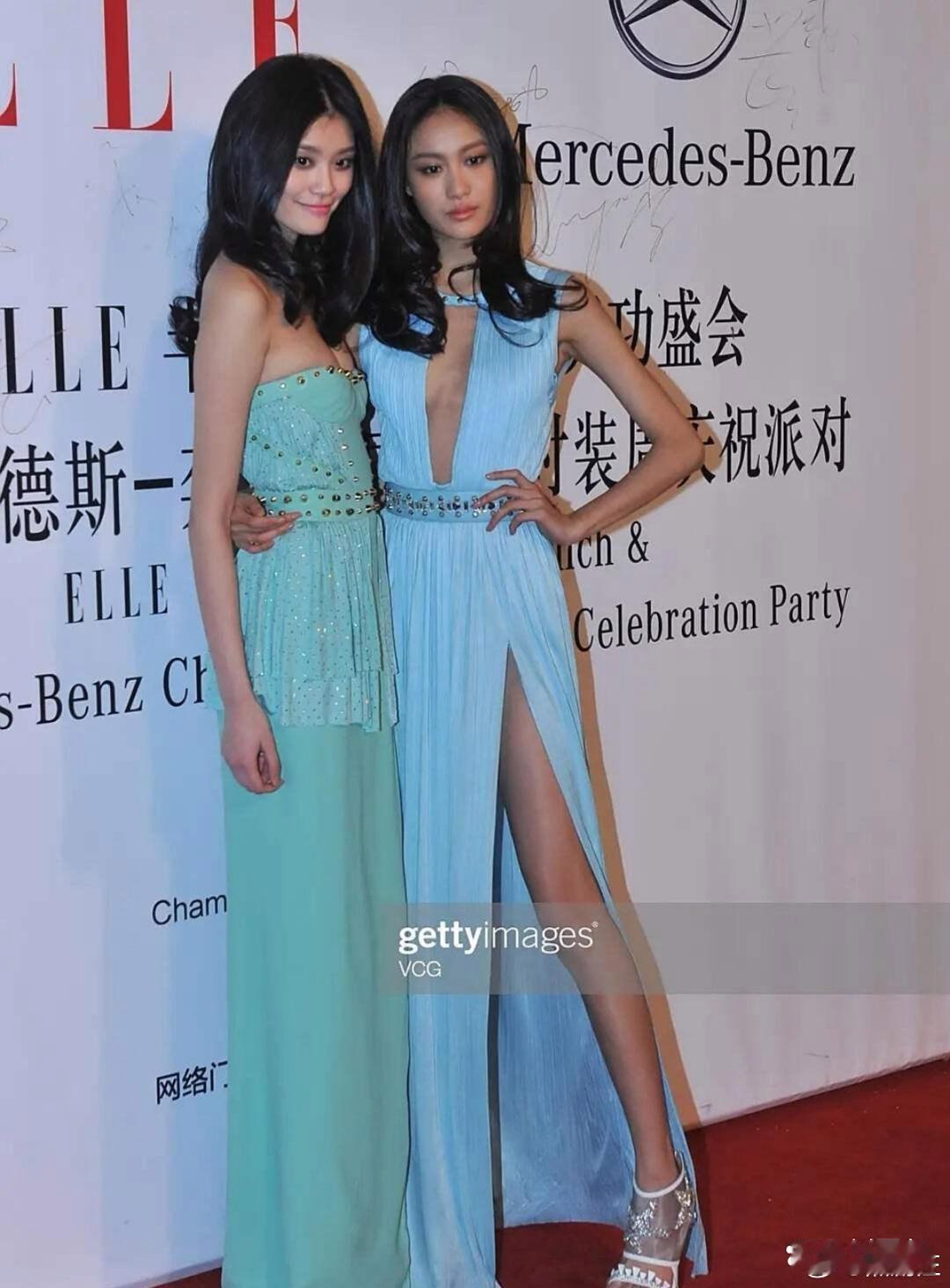 早期奚梦瑶秀场灵动飒爽，惊艳瞬间直击人心！ 