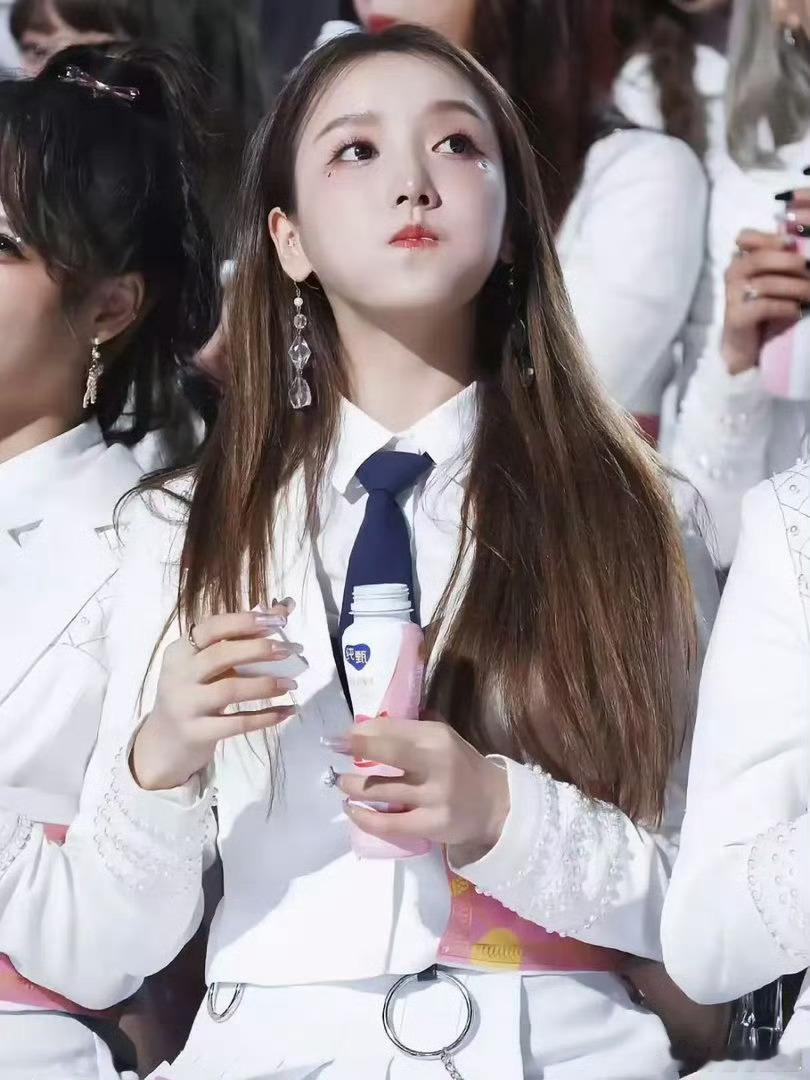 姜贞羽淘汰姜贞羽很棒啊那个夏天虽然我们很遗憾但是只要平安健康就好