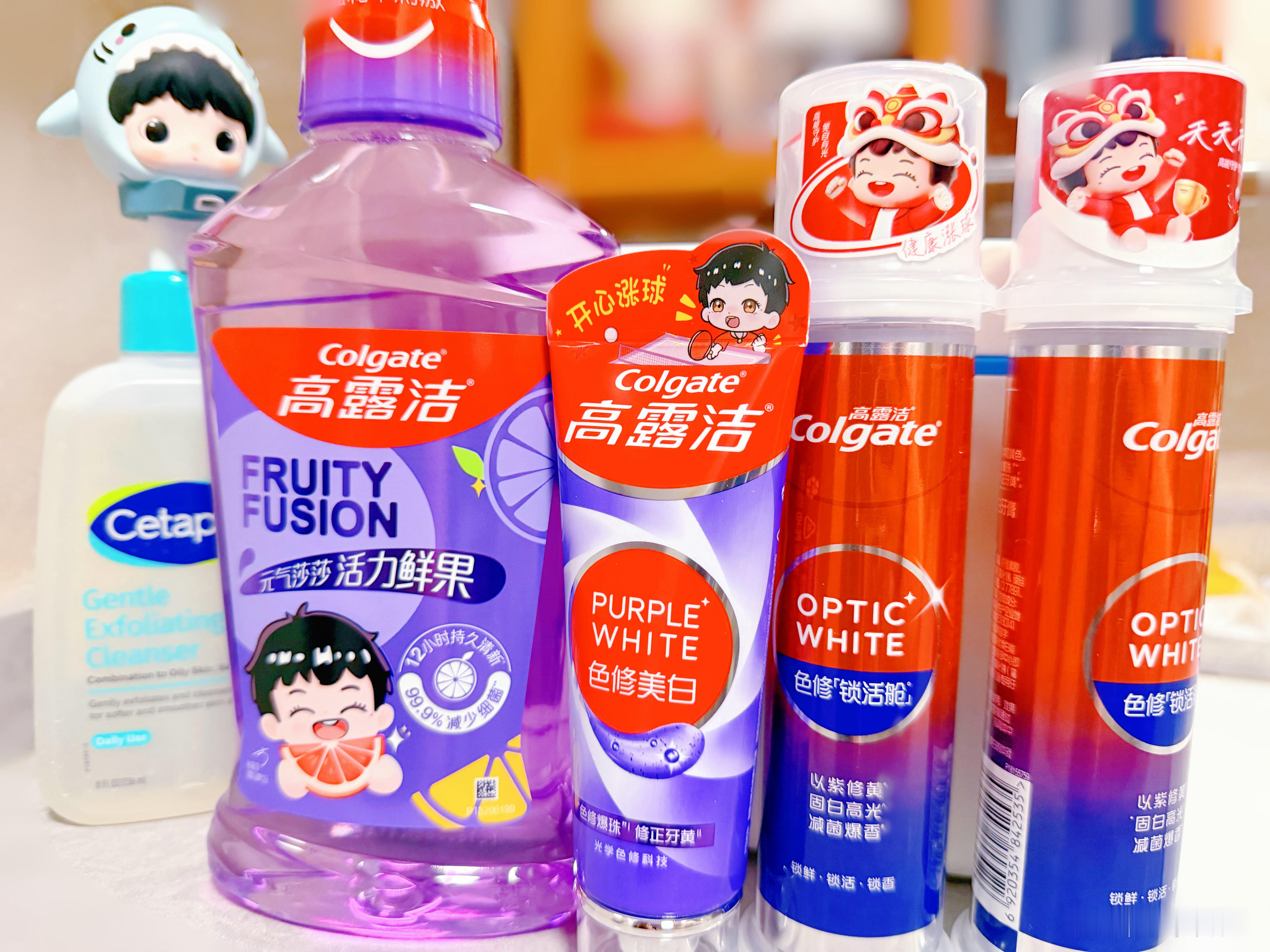 孙颖莎高露洁鲨骑马续约大片 鲨骑马 