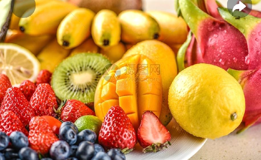 2025健康新视角：餐桌上的心脏保卫战与SBS患者的生命线

当2025年的金秋