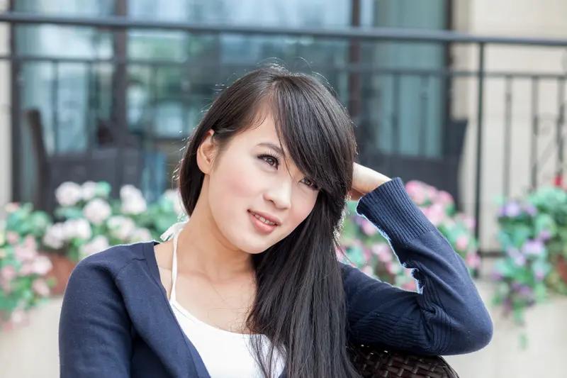 娶个漂亮的女人会幸福一辈子吗? 娶个漂亮女人会幸福一辈子吗？这还真不好说。在看脸