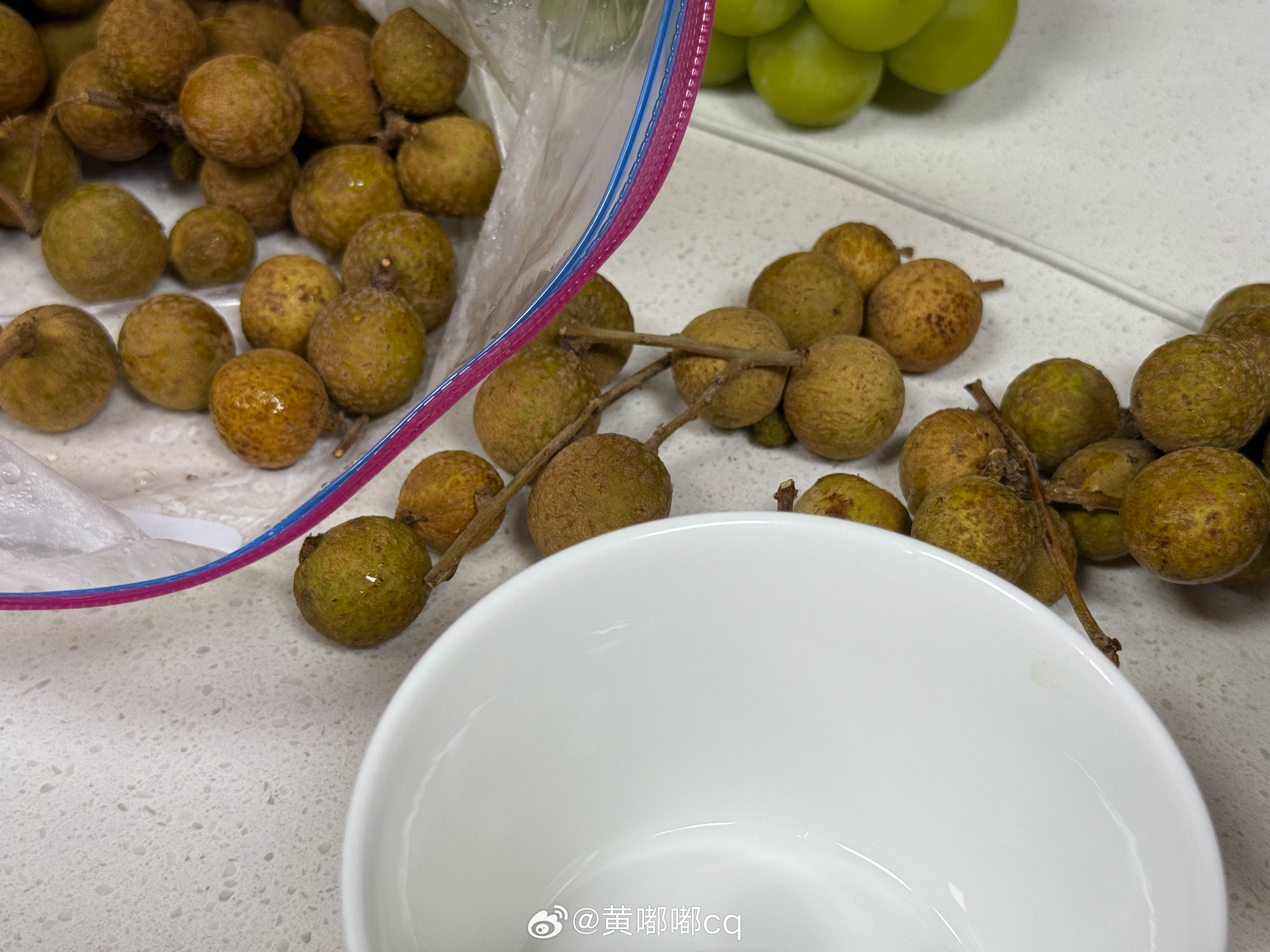 准备水果~桂圆都得剥三碗
