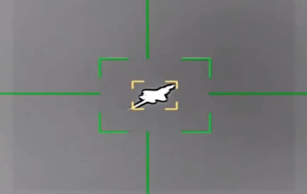 放弃采购S-400，打了F-35A隐身战斗机，伊朗防空军的路走对了！
 
当地时