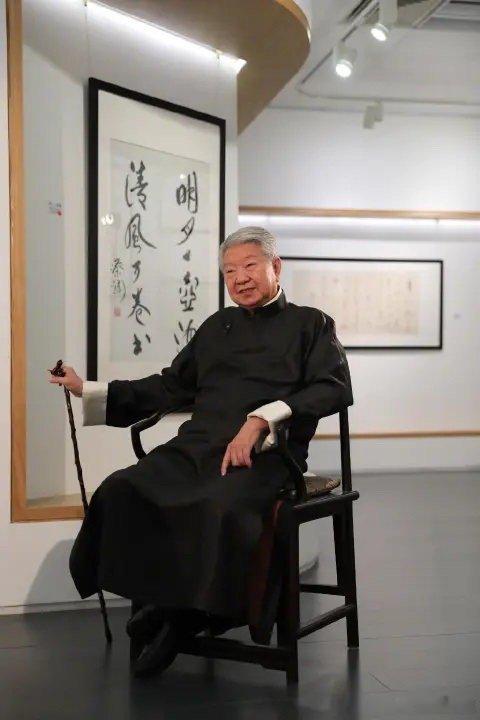 蔡澜4月曾辟谣病危传闻蔡澜是舌尖上的中国总顾问蔡澜去世，他是舌尖上的中国总顾问，