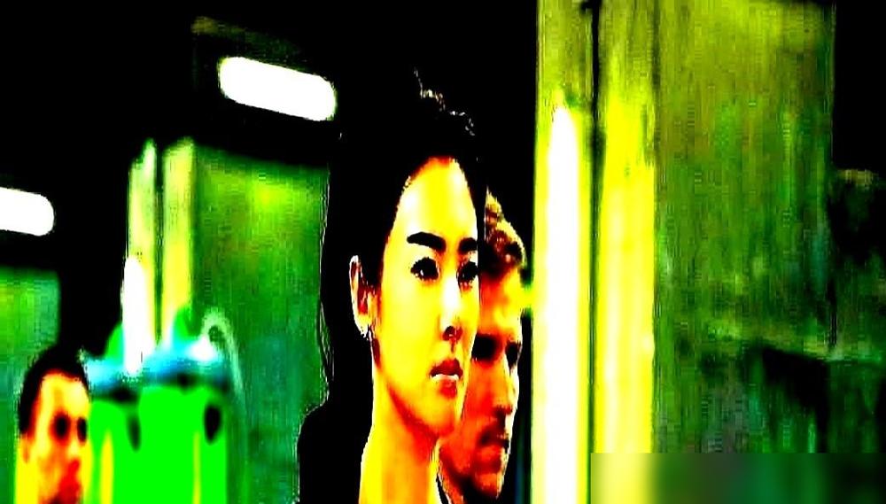 “死工资”三个字，在横店已经变成骂人话。

这两年逛影院、刷行业新闻，明显感觉电