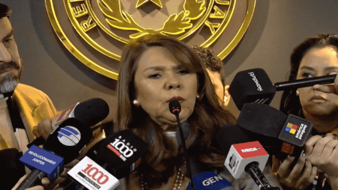 巴拉圭被法国绝杀：该国议员大骂黑人球星姆巴佩是黑猩猩，还说骂黑人很正常！2026