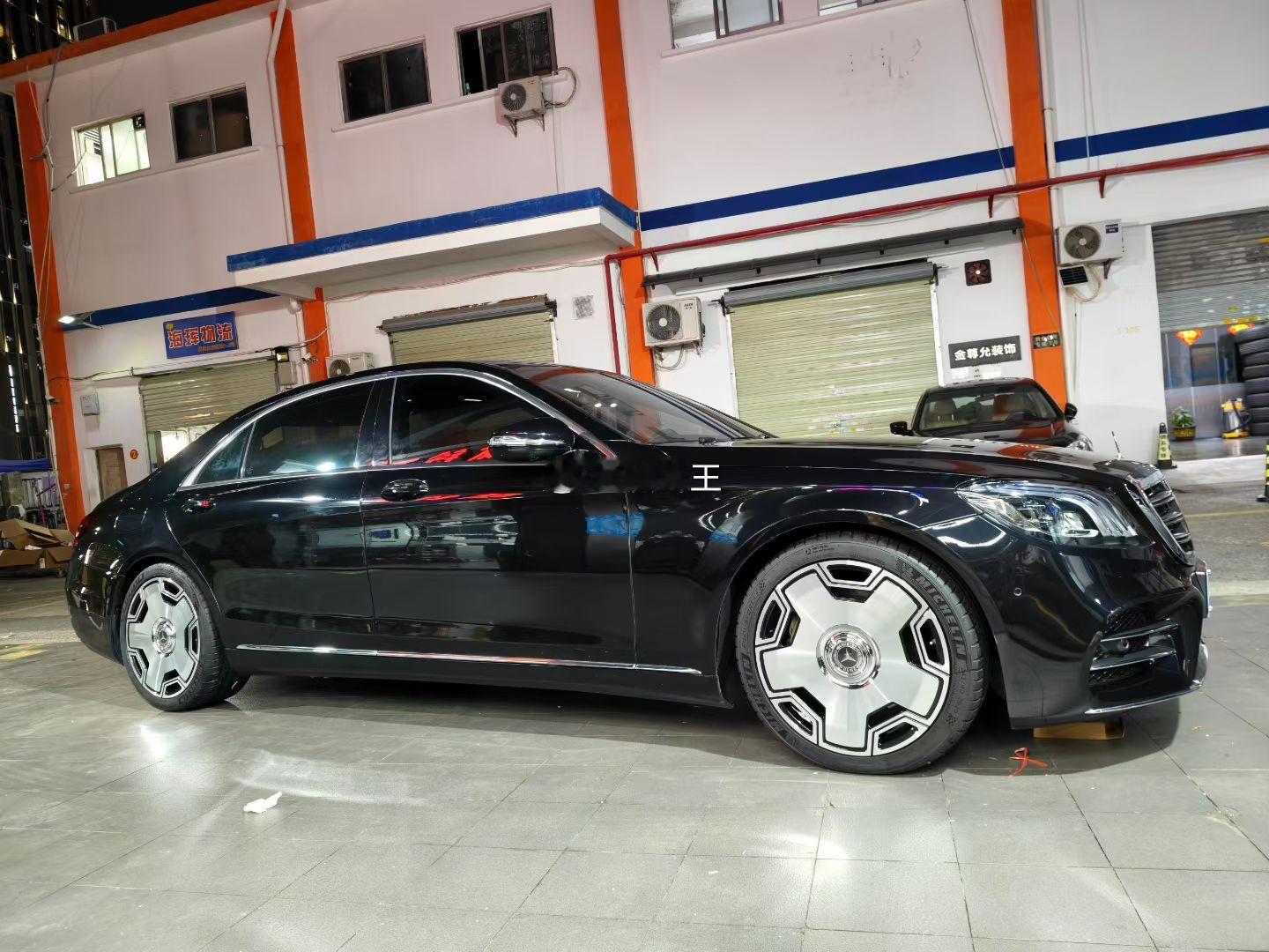 奔驰S500 完工TLFW FORGED 20寸搭配米其林PS4S 