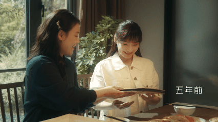 她的盛焰闺蜜版图书馆30秒谁懂《她的盛焰》这段的窒息感!饶雨瓷从未怀疑的白靓靓，