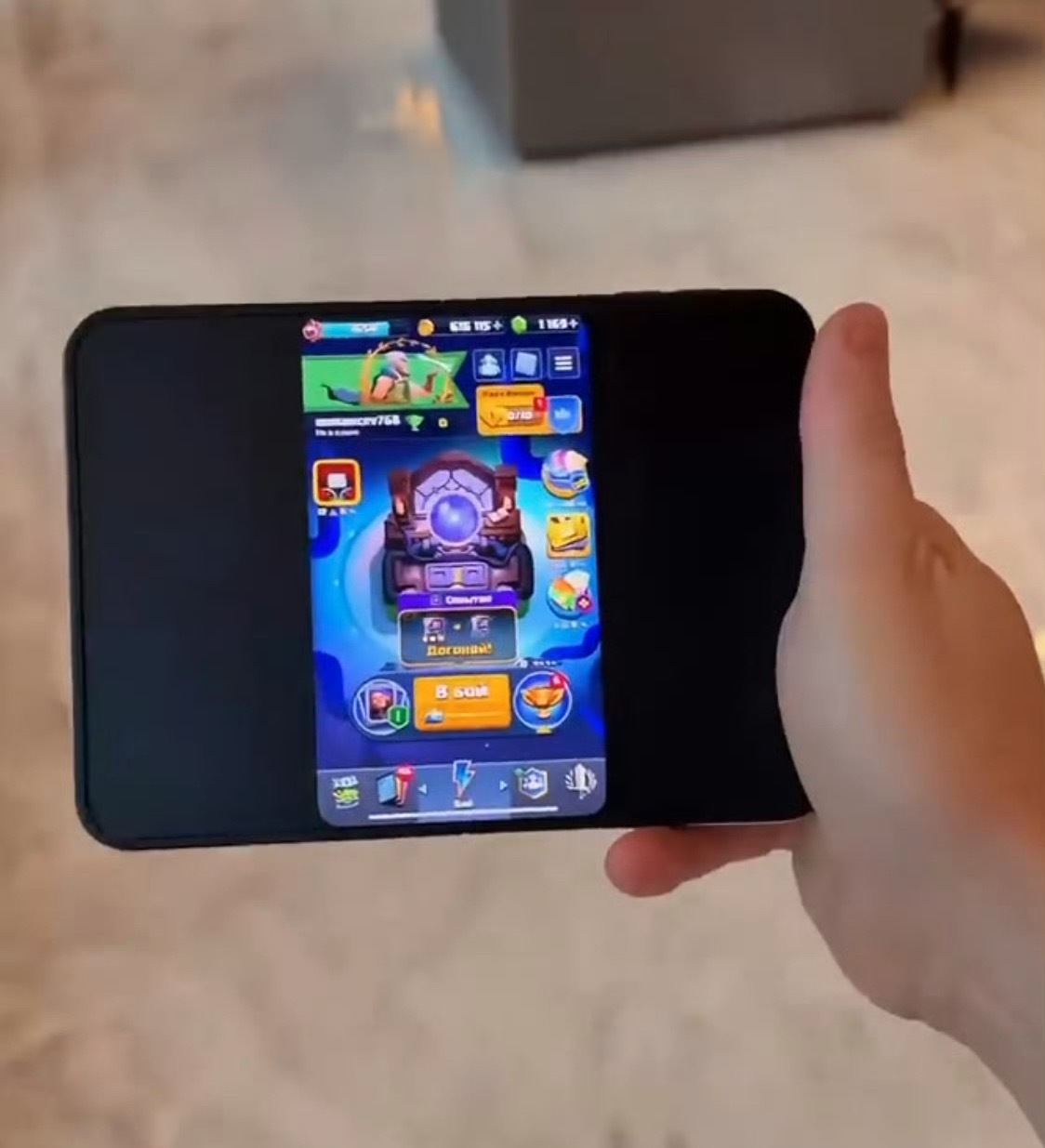 iPhoneDuo开箱暴露适配问题不是，近两万买个iPhone DUO，结果玩个