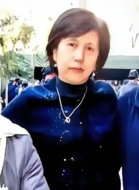 1955年，钱学森从美国回国，在这片土地上扎根奉献，30年后，他的女儿钱永真选择