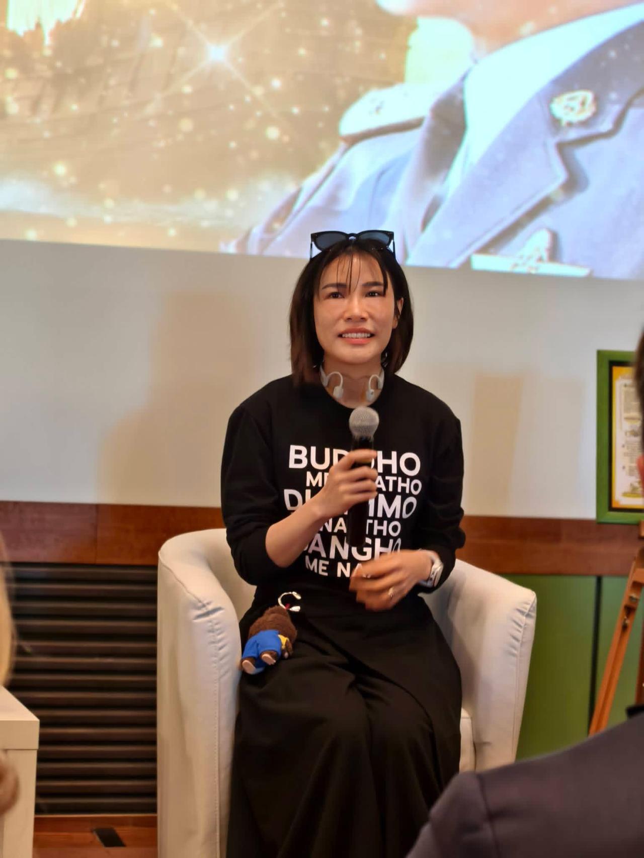 诗妮娜贵妃出访意大利，近照跟之前判若两人
2026年4月24日上午9点到下午5点