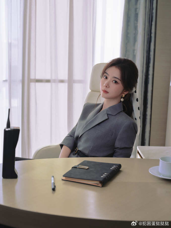 谭松韵新剧嘴强王者谭松韵怼爽了我看爽了 新剧嘴强王者上线！怼人名场面全程高光，台