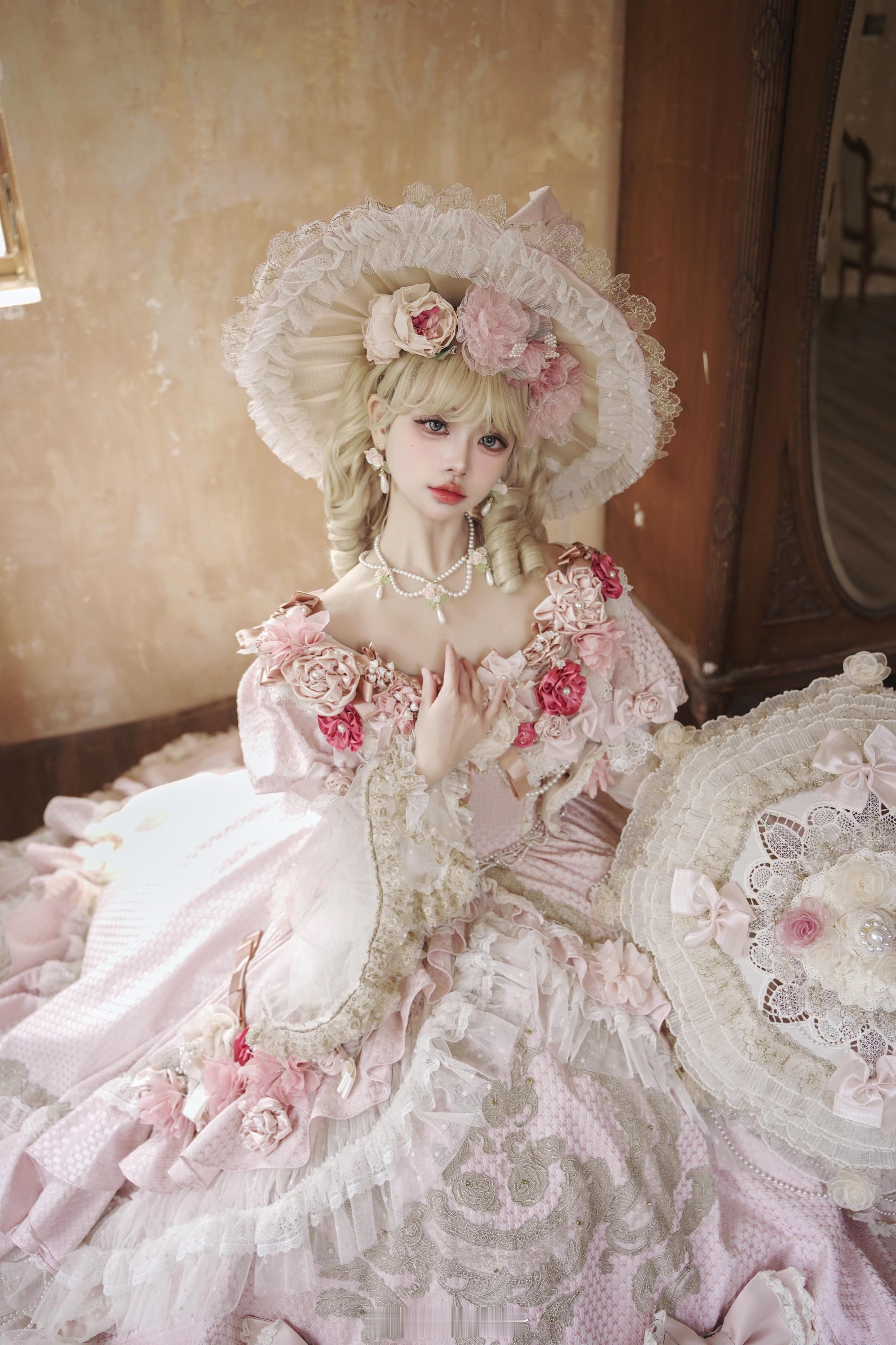 奥罗拉玫瑰🌹🧚‍♀️：👗：#joryaweekend##lolita摄影#