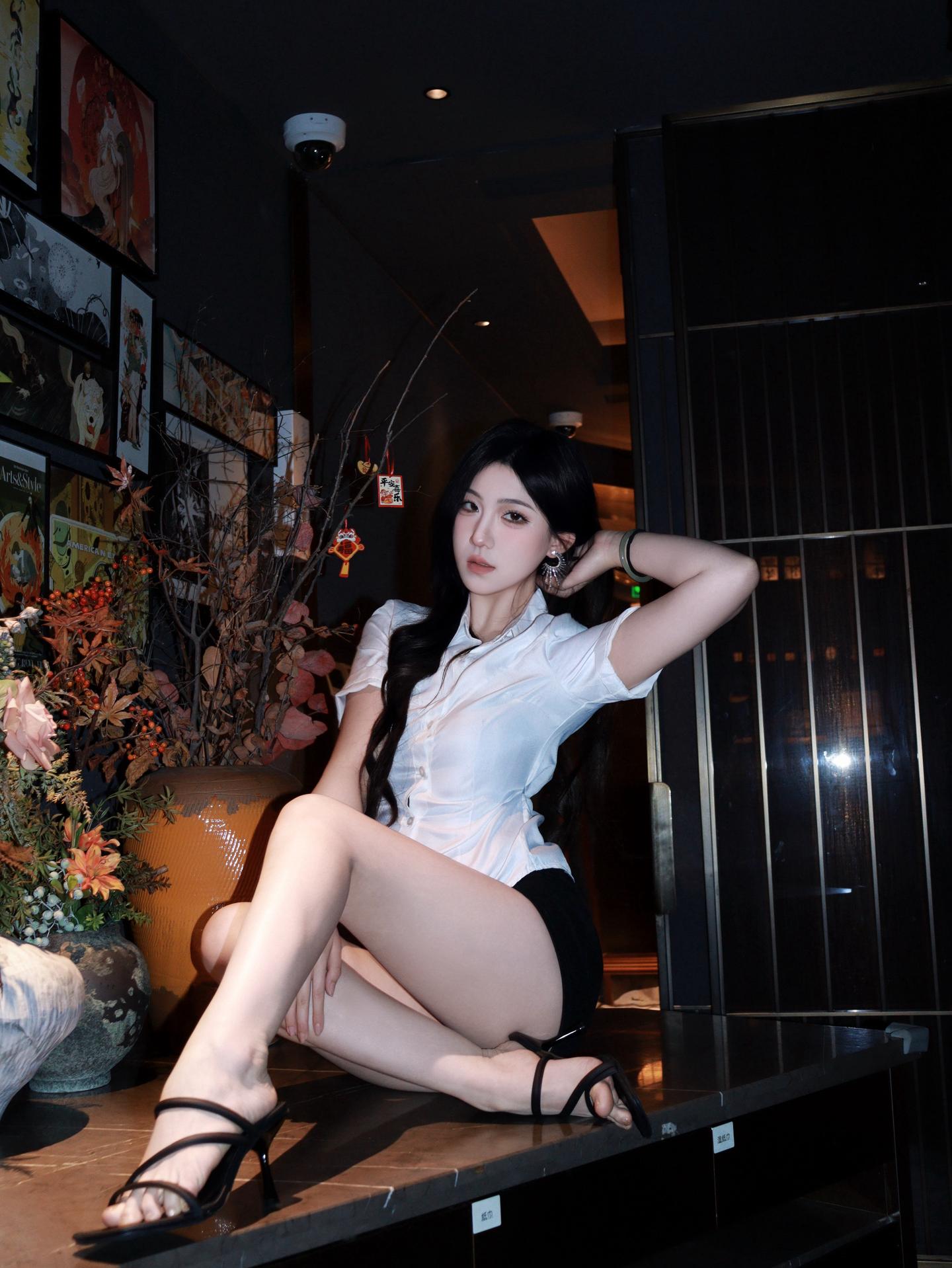 一股强劲感袭来。