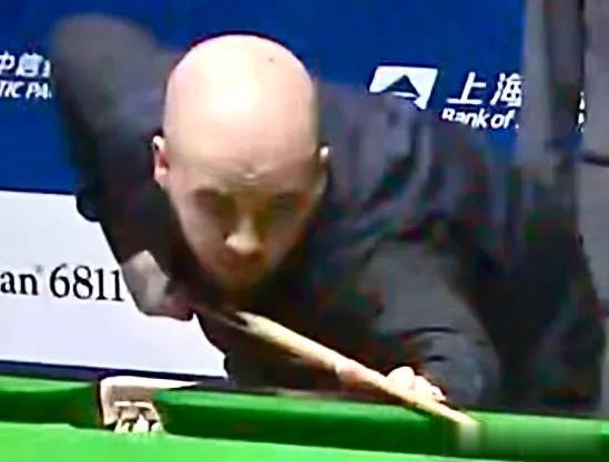 布雷切尔10-7力克罗伯逊，与奥沙利文会师上海大师赛决赛！

 
北京时间202