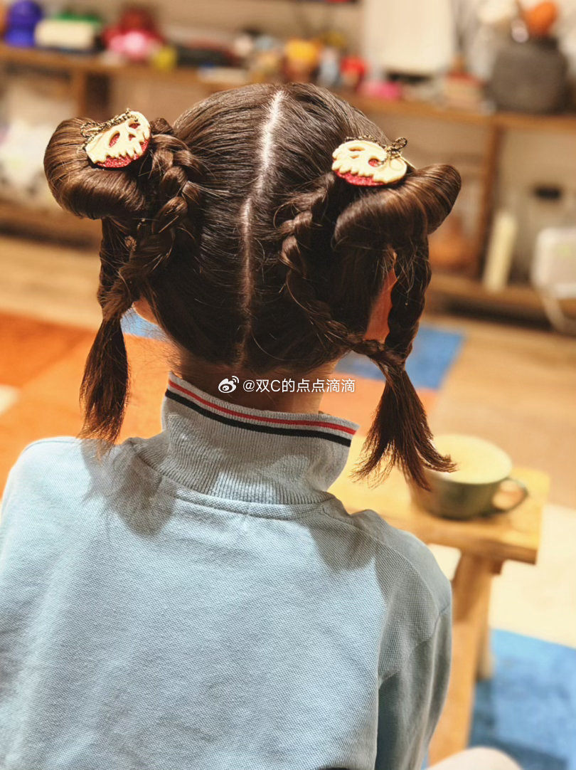 我妈手残还编发 可爱吧～ ​​​