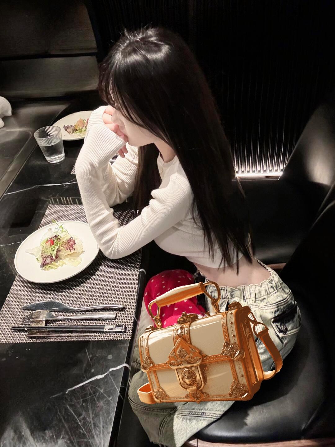 你会喜欢我多久呢 不做任何人的第二选择 黑长直 甜妹