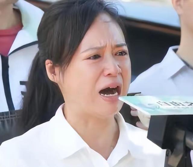 “中国越制裁我，我就越反华！”这话谁说的？一个被吊销执照、冻结账户、踢出律师圈的