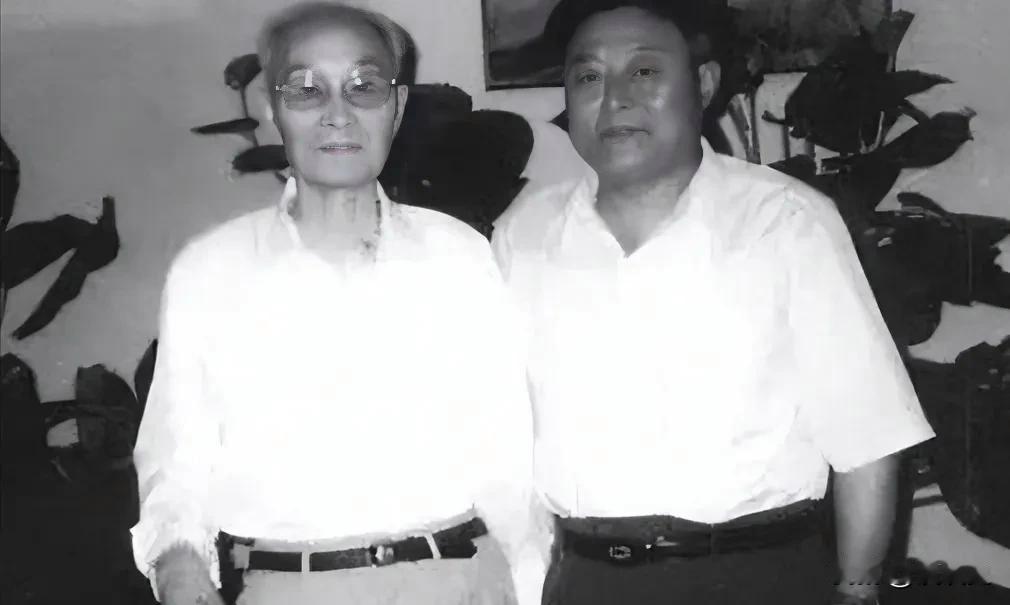 1972年5月，北京卫戍区警卫班长赵保群，接到了指导员严肃通知，提干政审通过了，