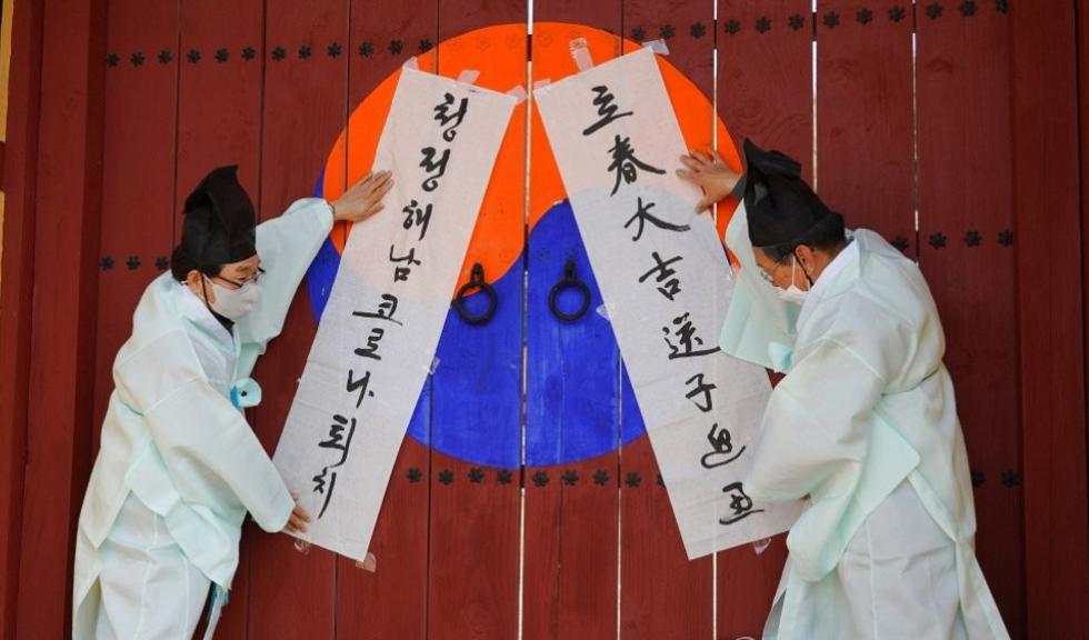 韩国又在讨论要不要恢复用汉字，起因是韩国著名脑科学家赵长熙，他的研究发现学汉字对