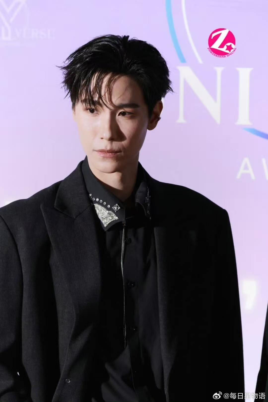 体验感直接起飞微博能买见面会礼包了！进我担超话就能看到官方售票链接，真的太省心了