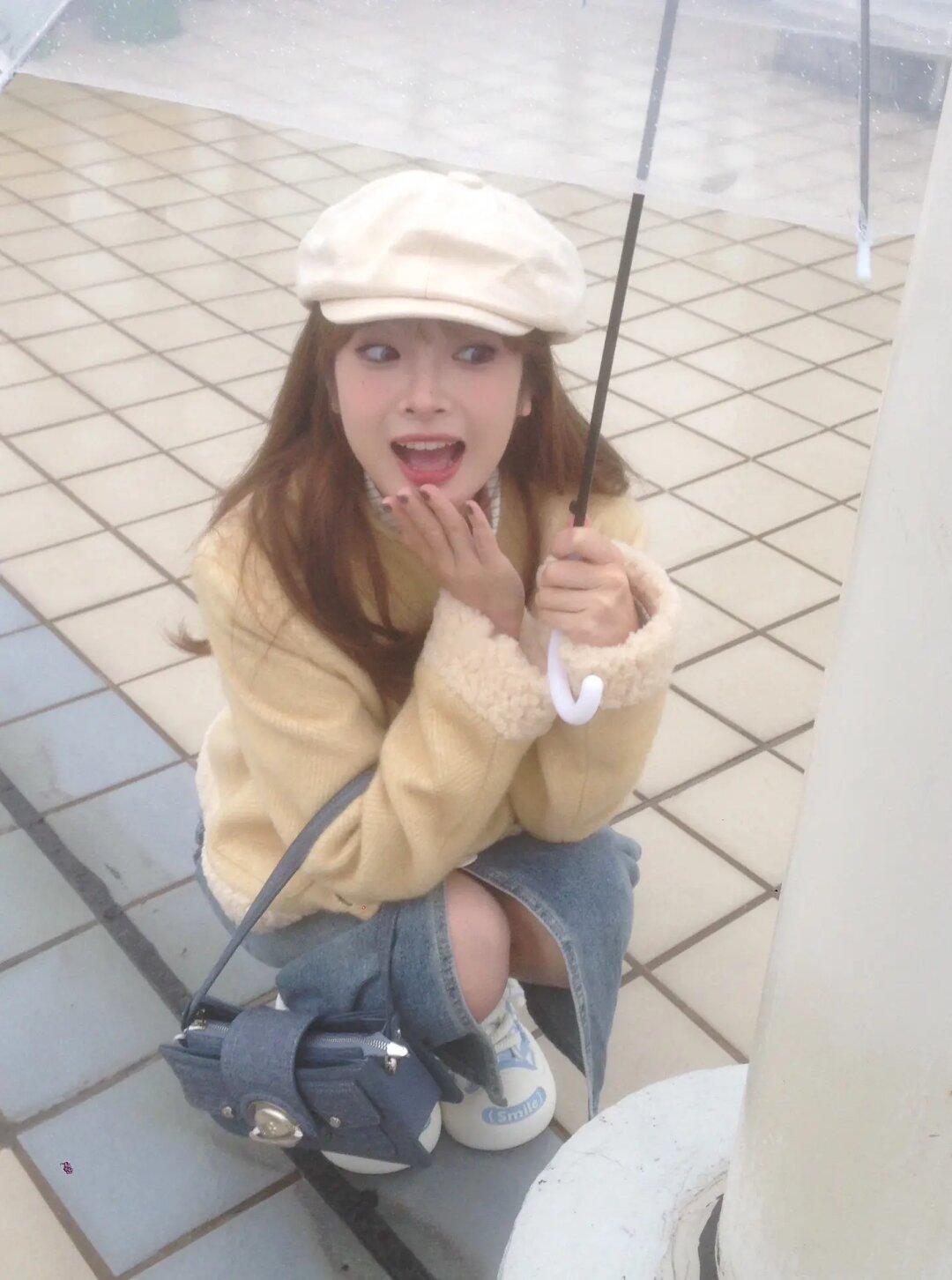 雨天 天台🌧♡₊⁺