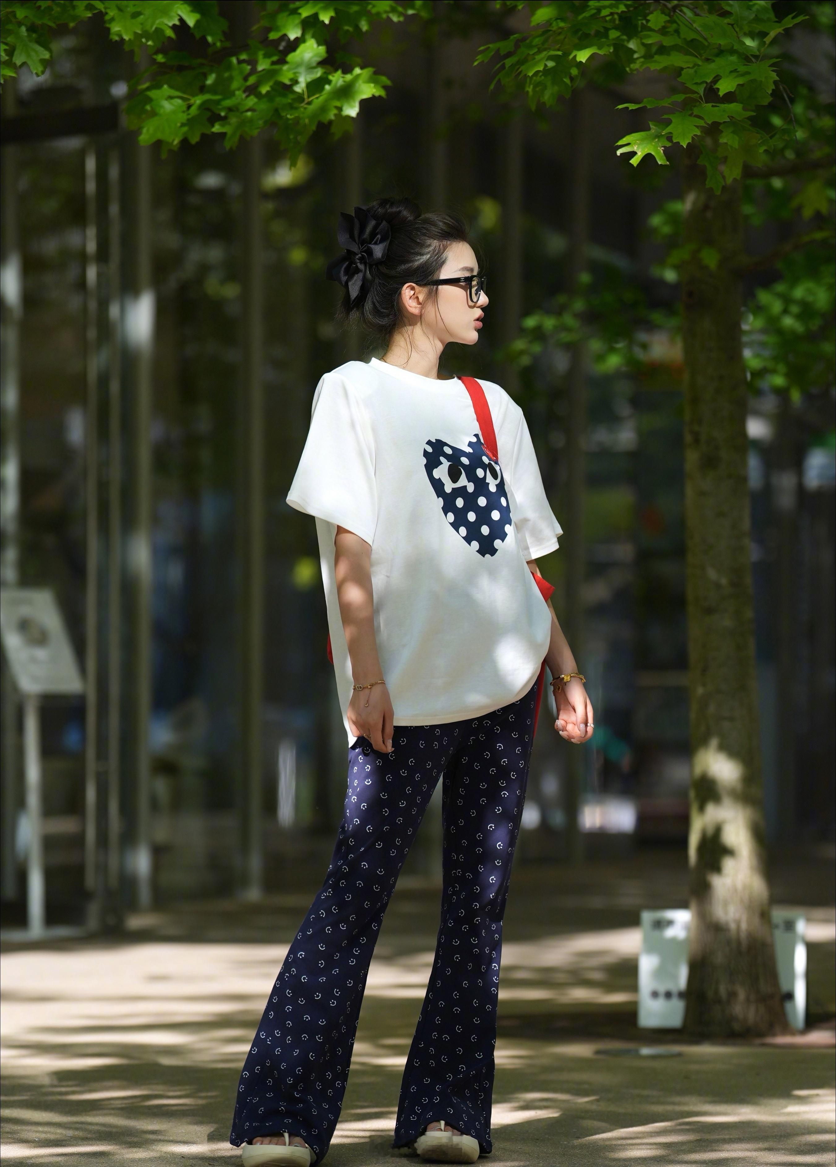 飒气的女孩 ​​​