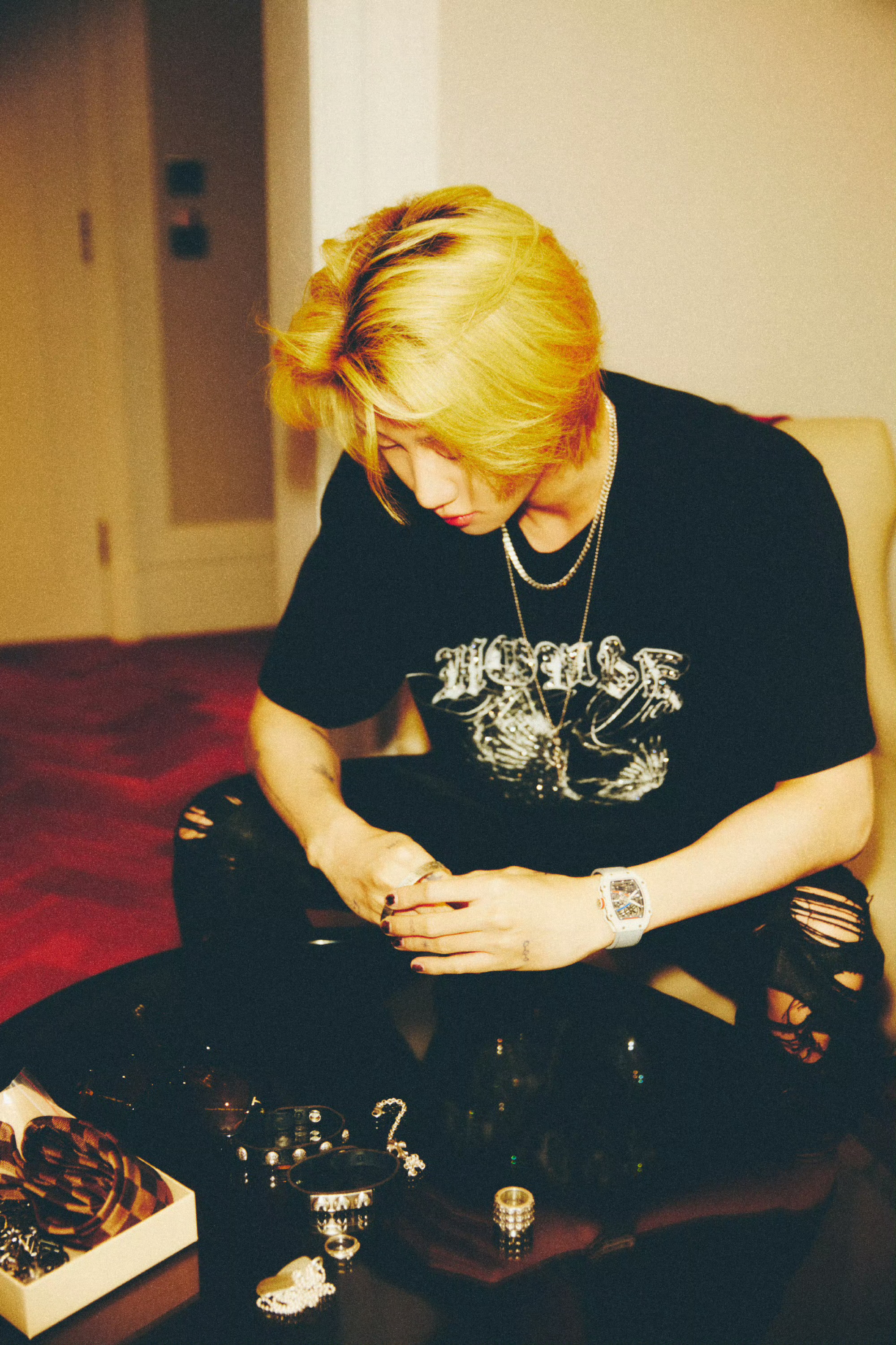 我家爱豆说啥了 “既然悲伤那就去感受悲伤，现在有多悲伤就说明曾经有多幸福，我不认