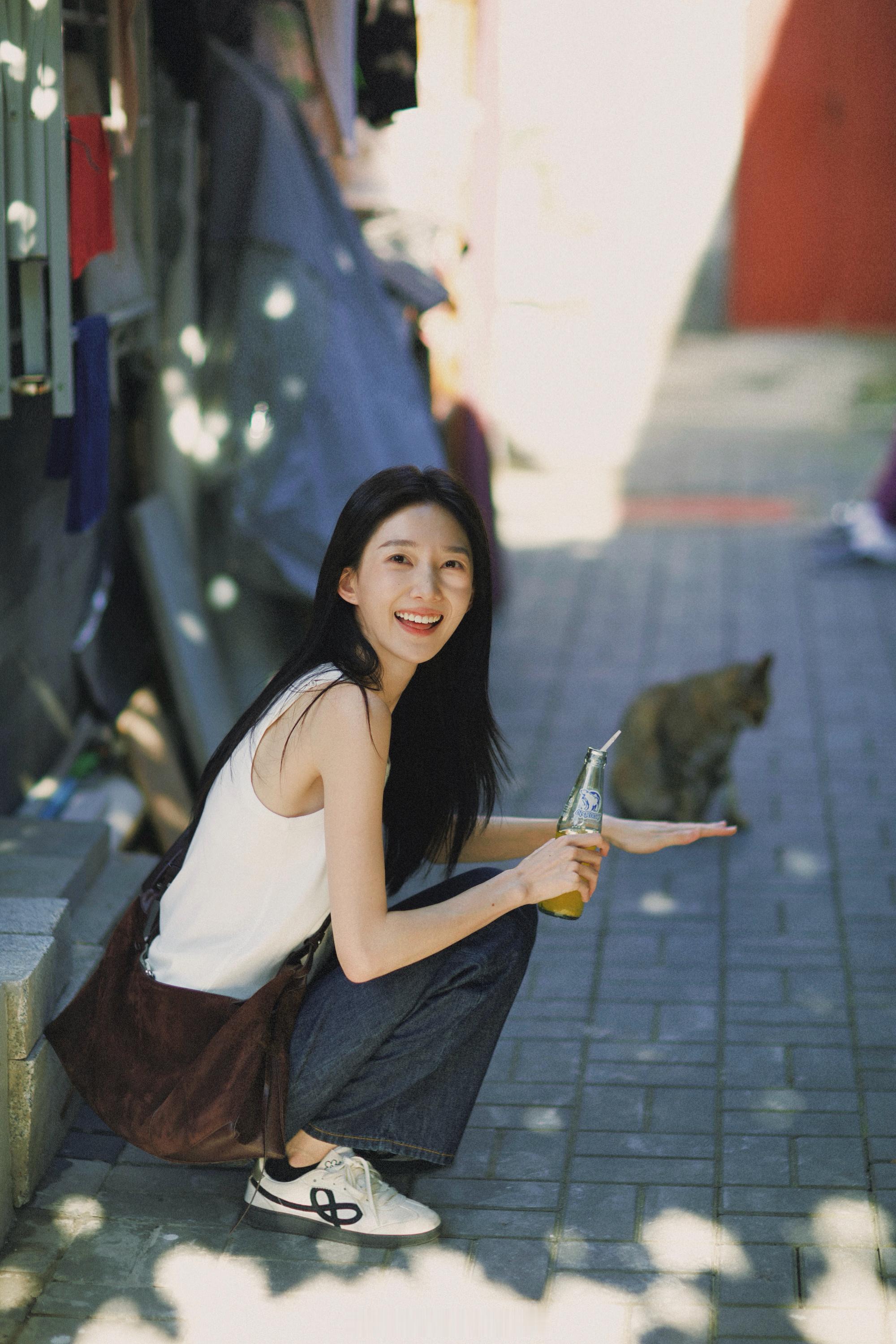 我一眼就认出这是一菲的妹妹宝宝 ​​​
