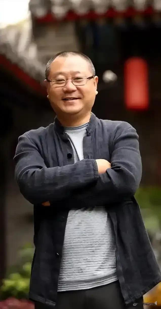 范伟老师那一段台词，之所以能戳中千万人的泪点，是因为它道尽了人生最大的悲剧：不是