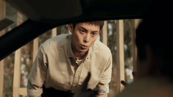 潘粤明王鹤棣开播就分手潘粤明王鹤棣两个人的组合真是很有看头，面对刚开始就思想碰撞