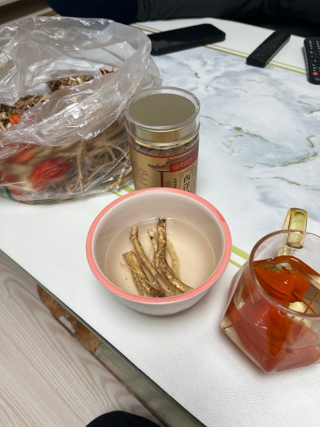 我说嗓子痛之后belike 