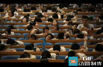 “刷手机小声点，别影响到谈恋爱和睡觉的同学！”，高校课堂现状引人深思
 
大学课